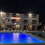 соляний кристал Hotel 4*